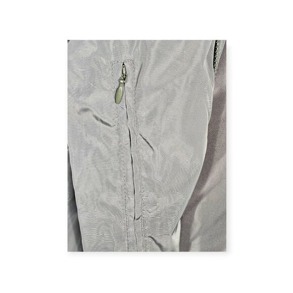 Escalier | Puffer Coat | Women's | Large | Olive Green | Long Quilted Puffer - Picture 12 of 12